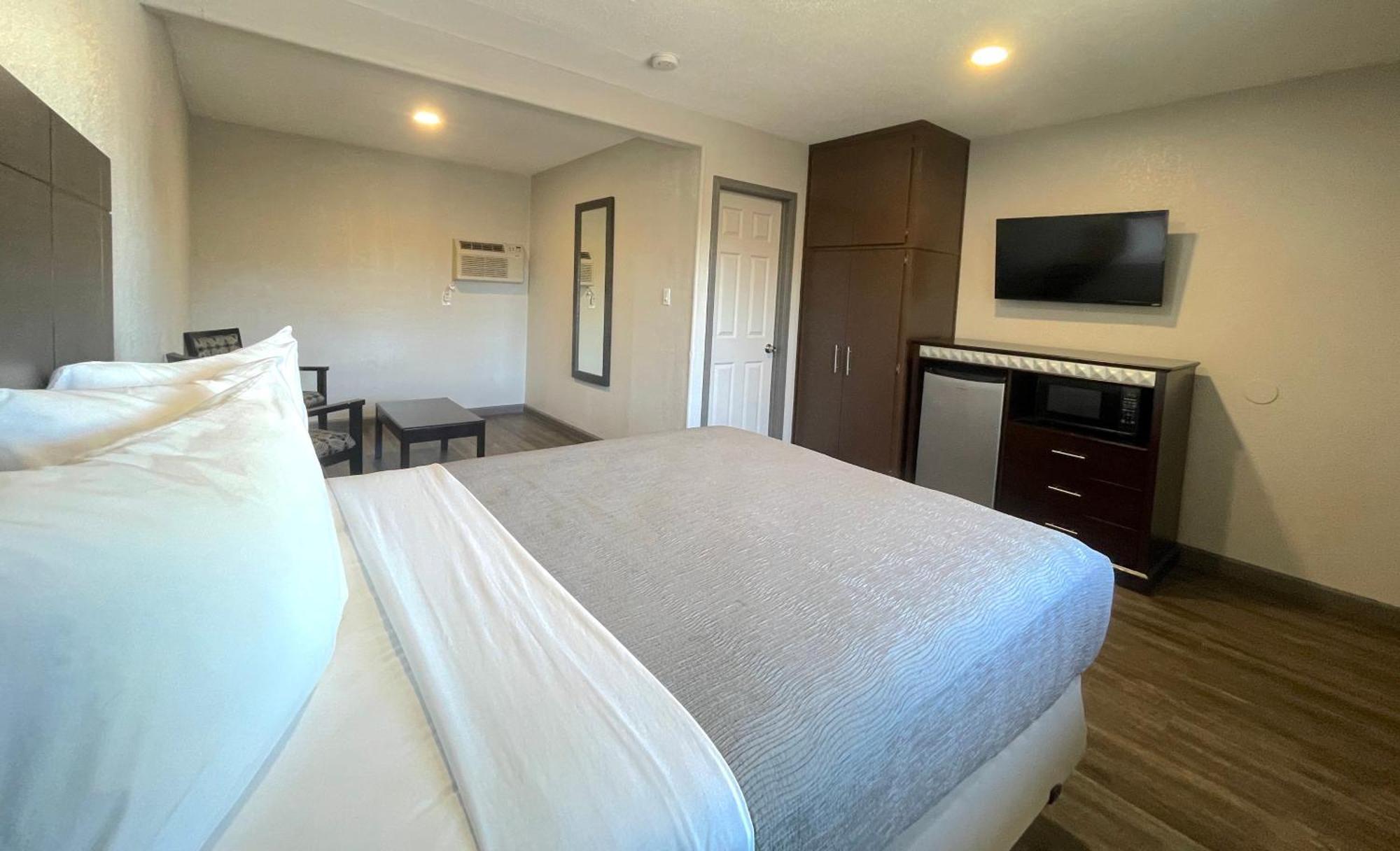 Sequoia Motel Fresno Esterno foto
